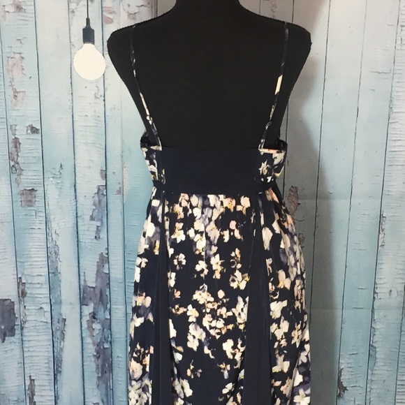 Vera Wang Simply Vera Dress - Picture 2 of 3